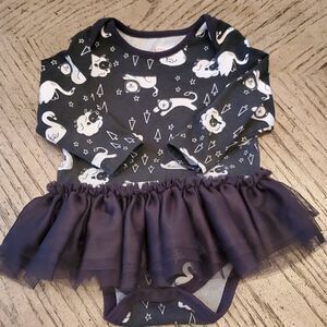 6- 9 month girl onsie dress tutu. Cat &Jack